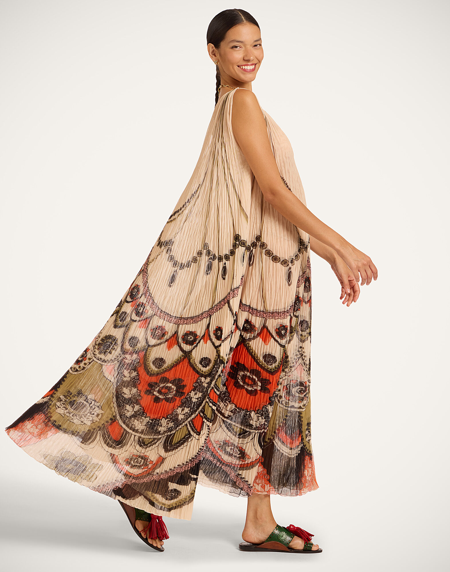 La DoubleJ Twirling Long Dress Plume Plac&eacute;e Ivory DRE0989TUL002PLU03WH04