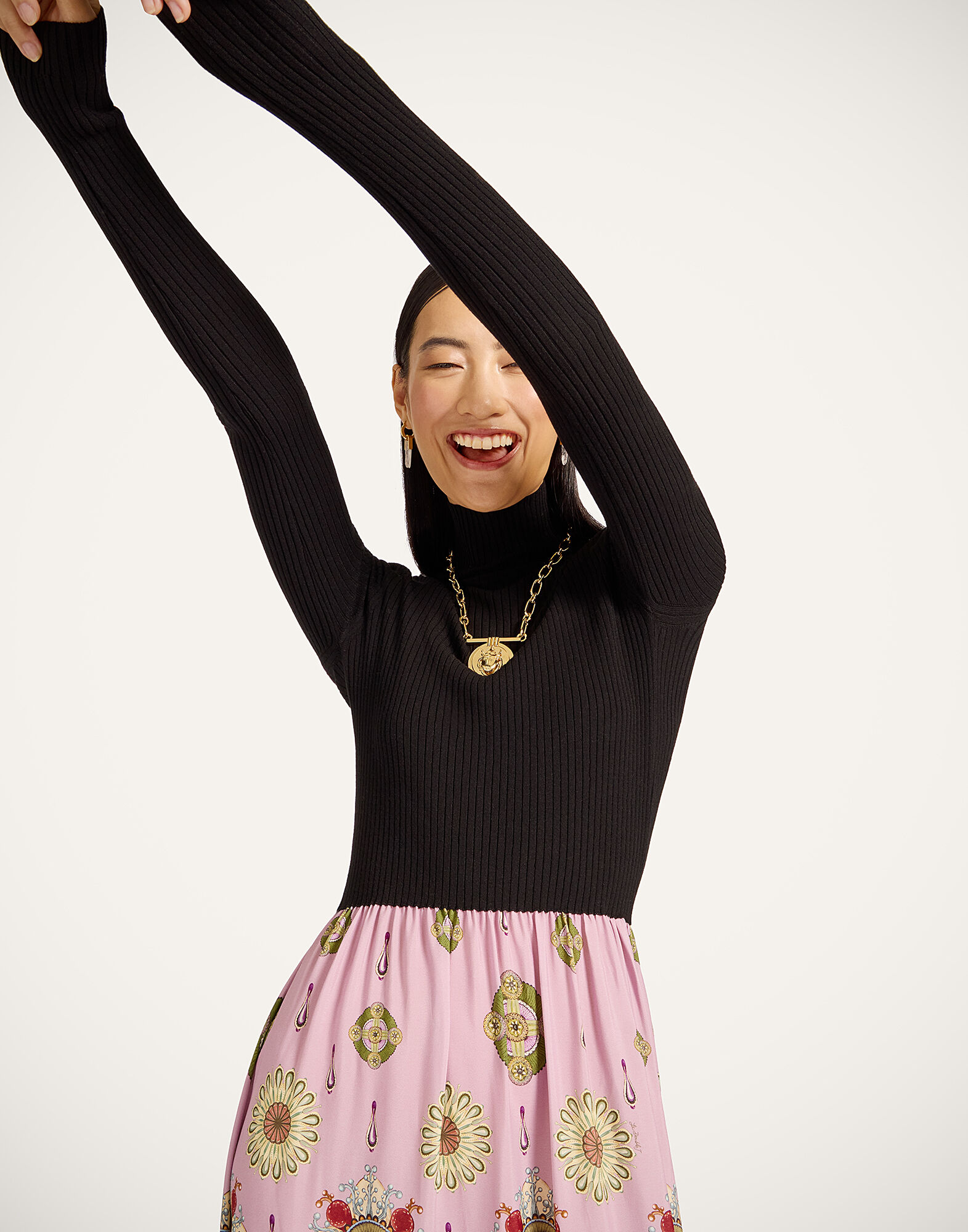 La DoubleJ Lunaria Foulard Dress Nucleus Black DRE0957KNI131NUC01BL01