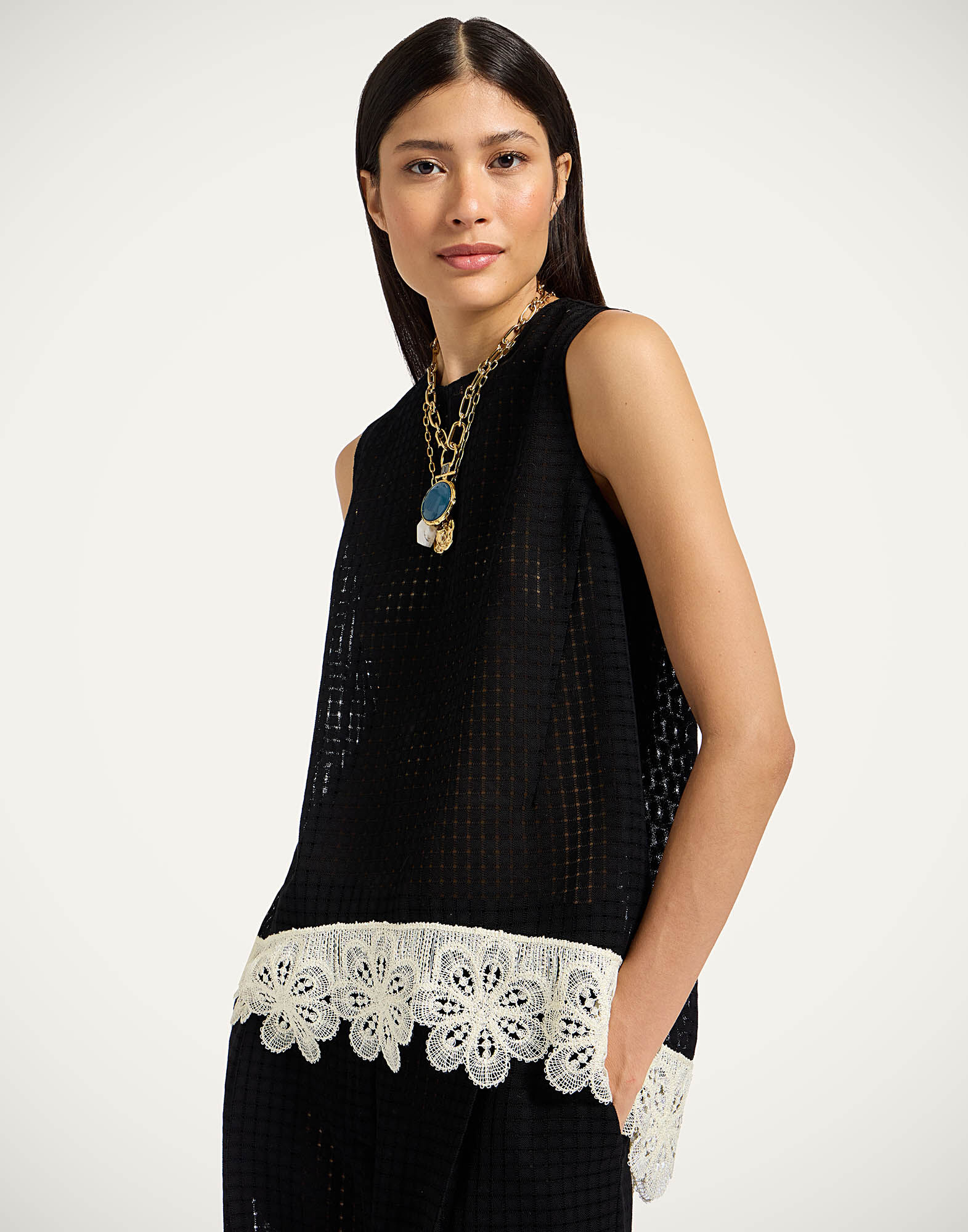 La DoubleJ La Scala Top Solid Black TOP0159COT077SOLIDBL01