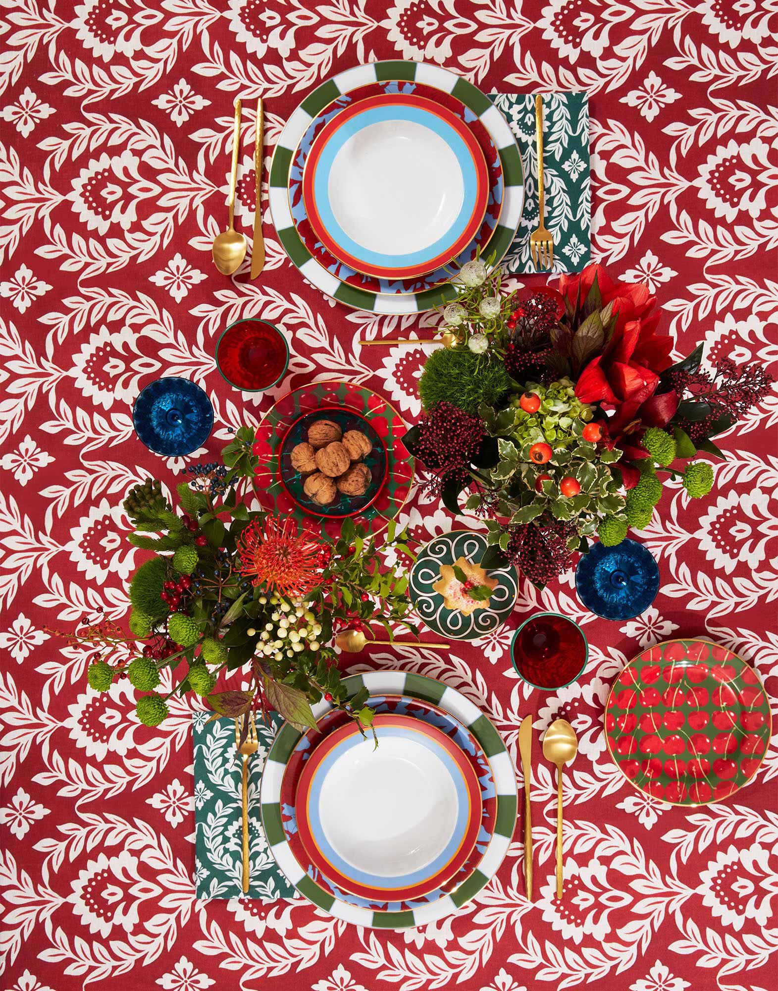 La DoubleJ Large Napkins Set Of 2 Green Garland NAP0006LIN001GRL0005