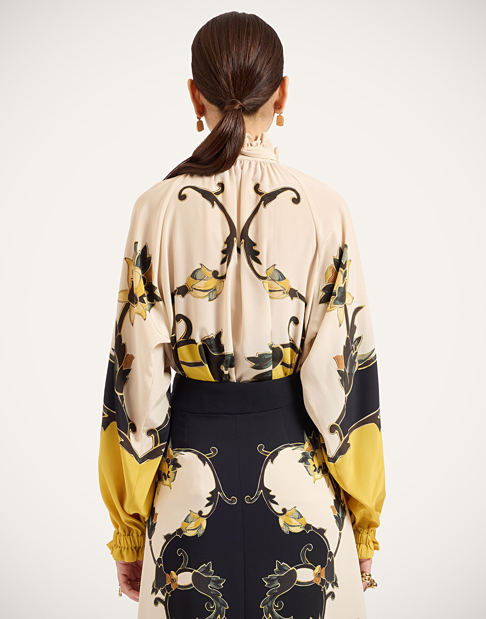 La DoubleJ Cerere Blouse Buttercup Plac&eacute;e Gold SHI0086CRE001BTC03YE05