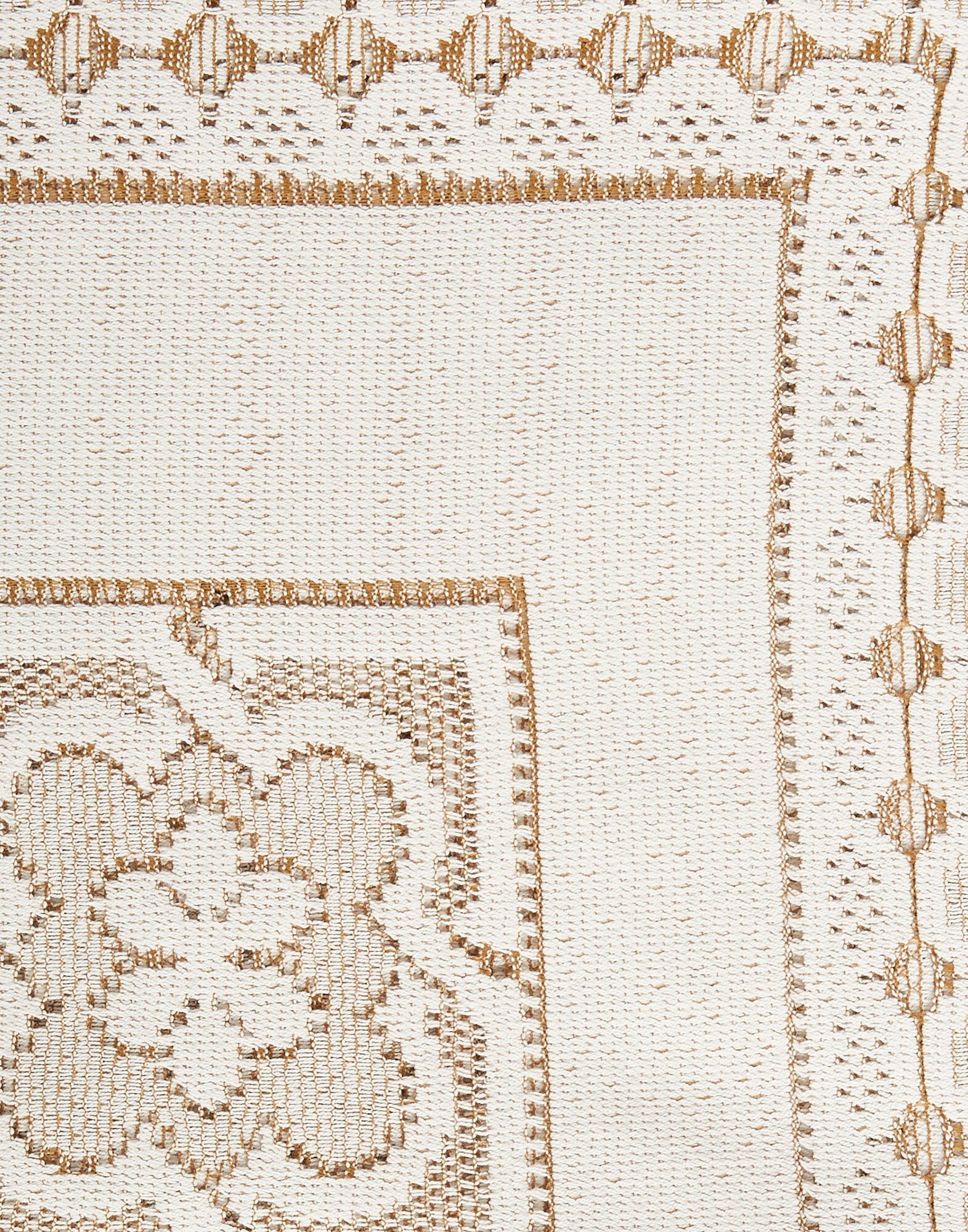 La DoubleJ Lacey Large Tablecloth Solid White Smoke TBC0015EMB066SOLIDWH02