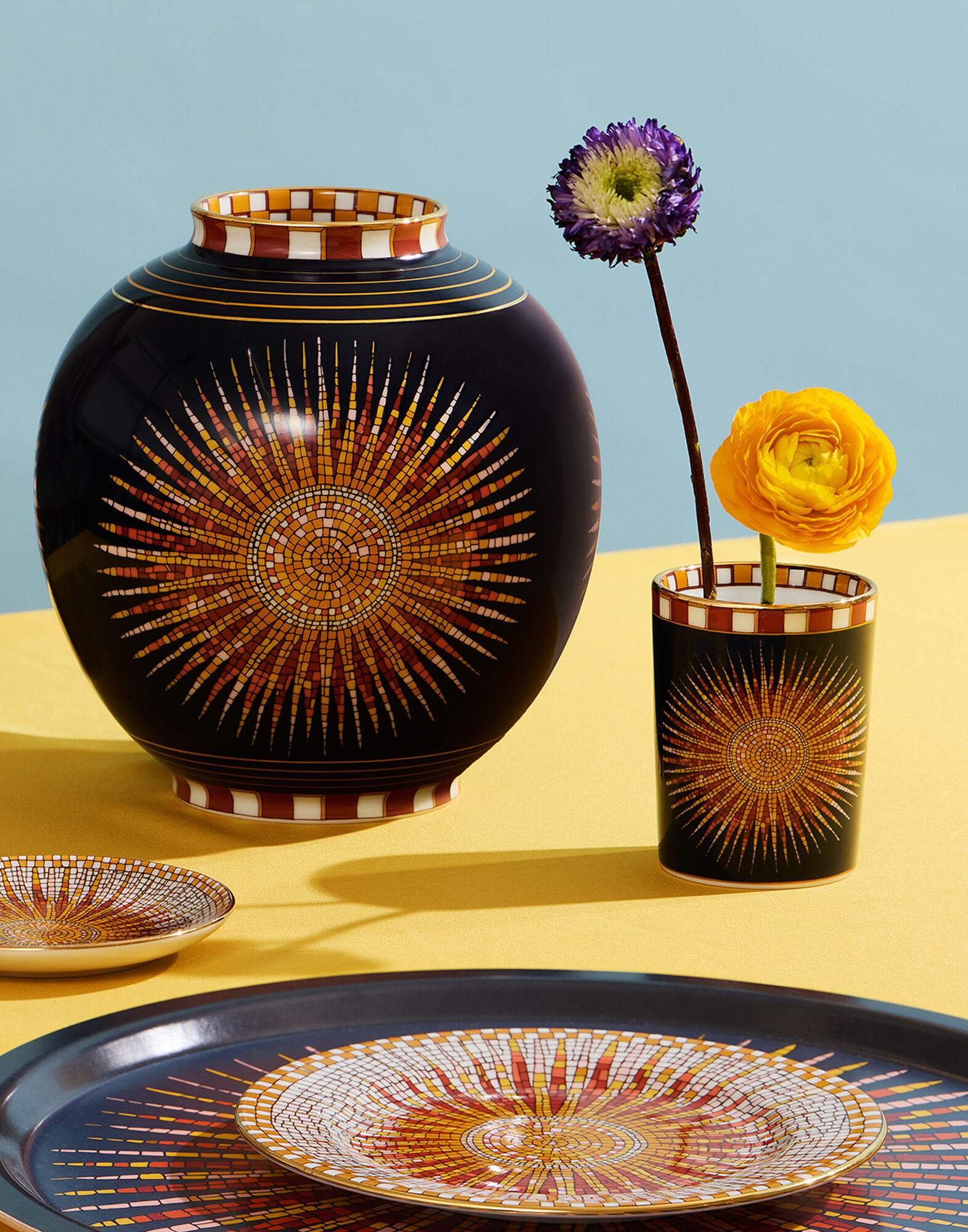 La DoubleJ Decorative Cup Sunrays Midnight VAS0008CER001SNR02BU04