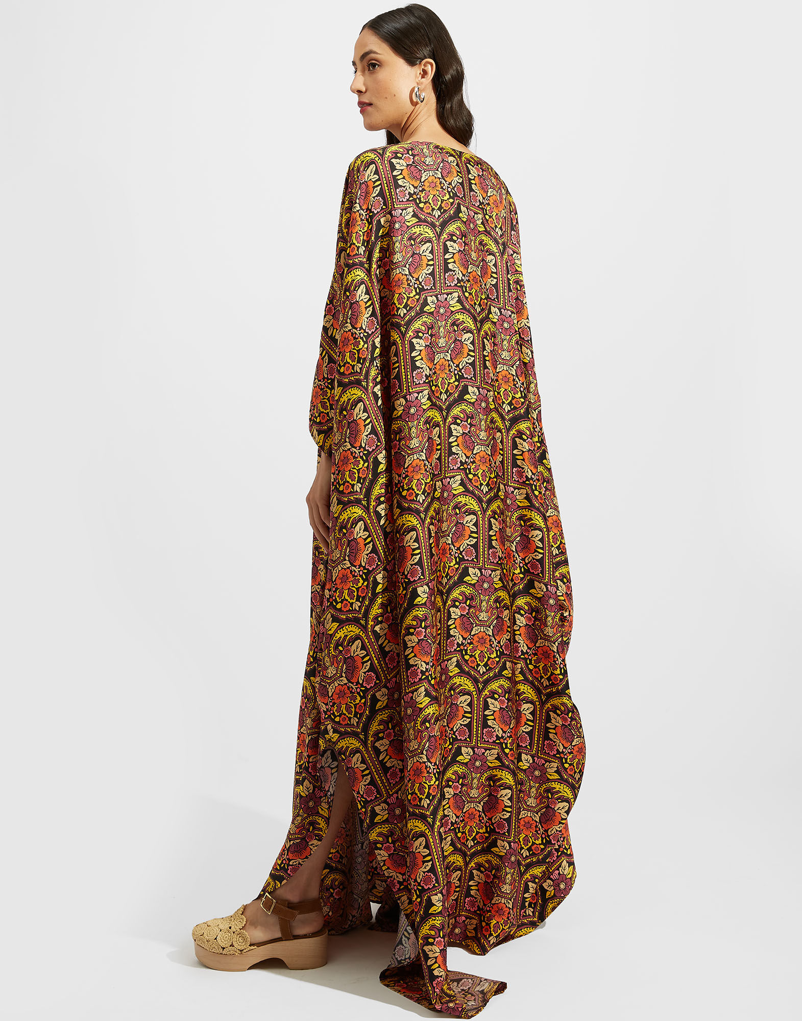 La DoubleJ Square Kaftan Corte DRE0369SIL001CRT01BL01