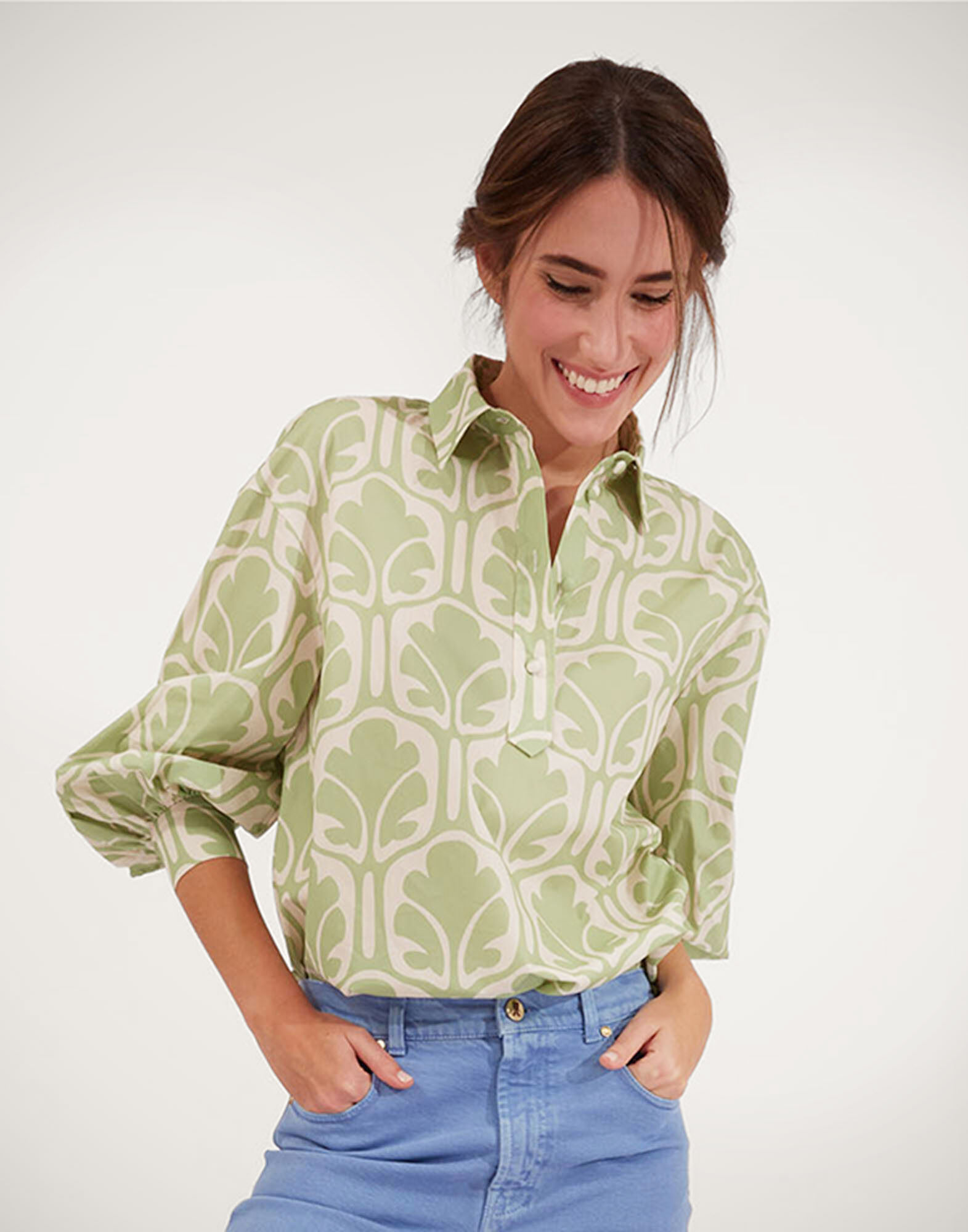 La DoubleJ Poet Shirt Grove SHI0055COT039GRV01GR05