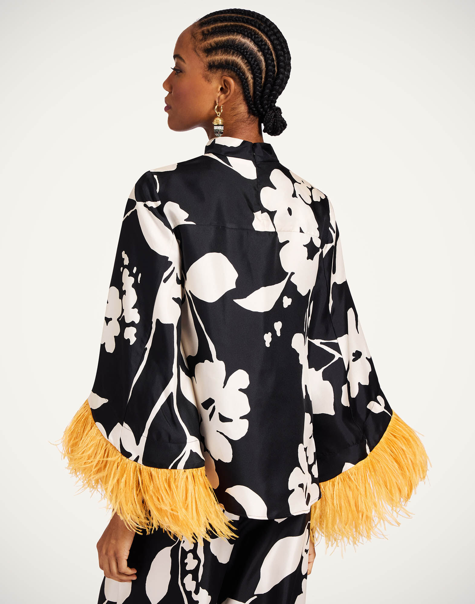 La DoubleJ Make An Exit Top Winter Jasmine TOP0104SIL001WIJ01BL01