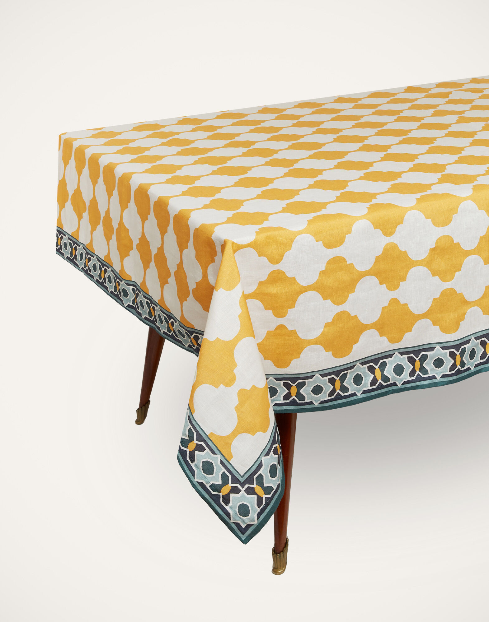 La DoubleJ Large Tablecloth Plaza Yellow TBC0003LIN001PLA06YE02