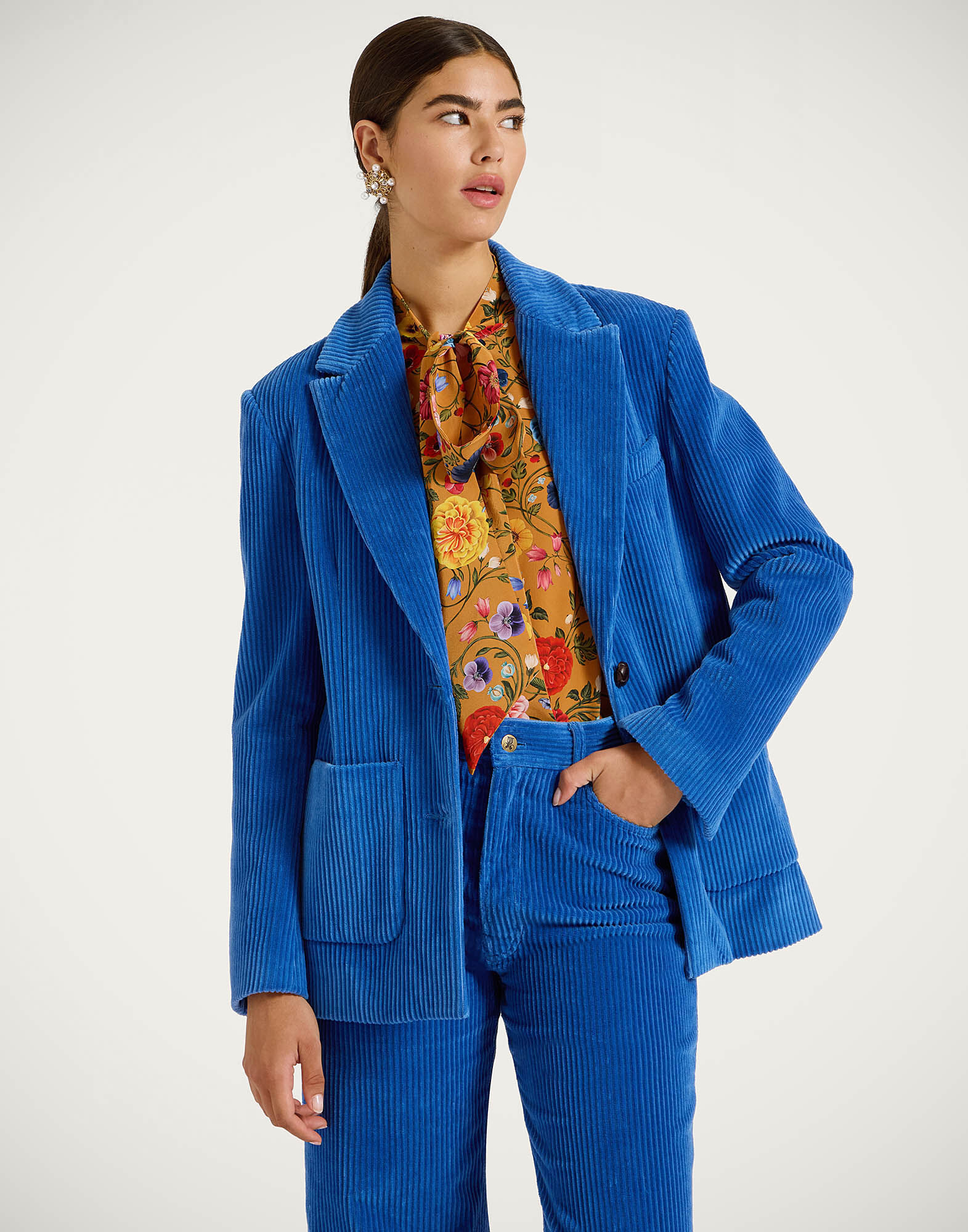 La DoubleJ Kelly Jacket Solid Light Blue JAC0118VEL013SOLIDBU01
