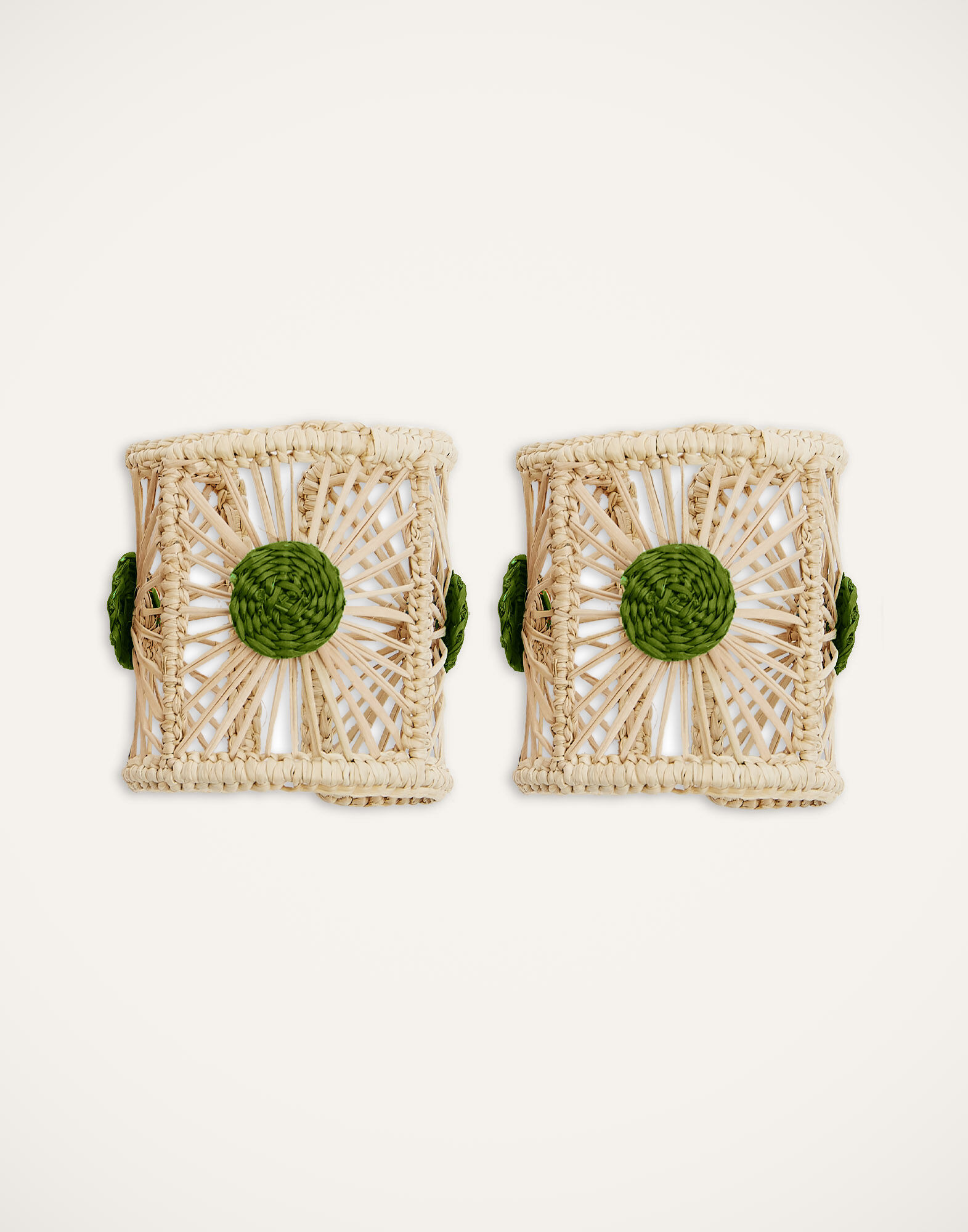 La DoubleJ Napkin Rings Set Of 2 Green RNG0001RAF007GRE0016