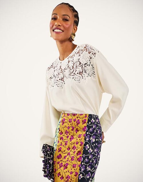 La DoubleJ Glow Home Top Solid Ecru SHI0154WOL035SOLIDBR05