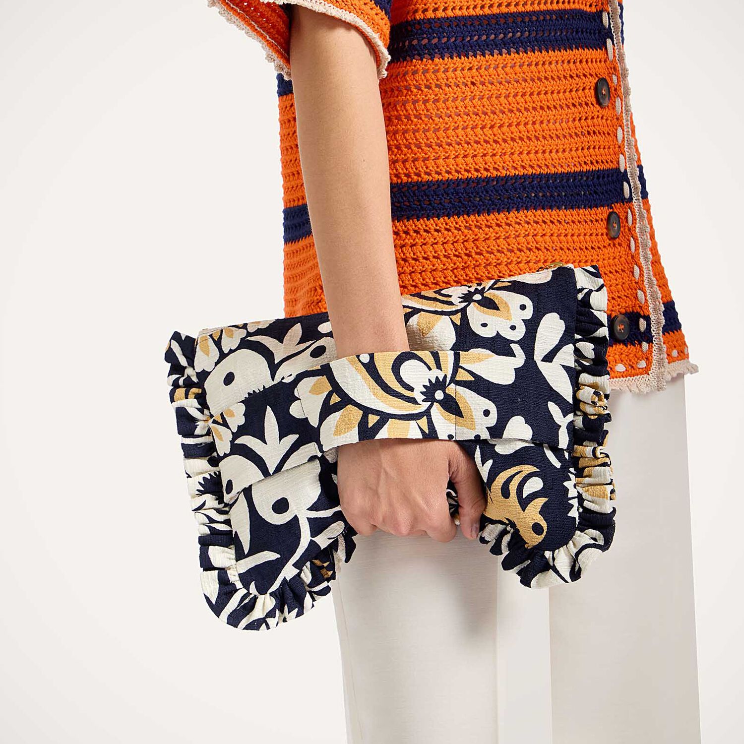 La Double J Hand Pochette