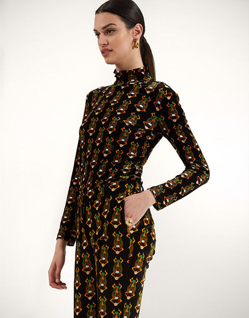 La DoubleJ Turtleneck Scarab Black SHI0030VEL006SCA01BL01