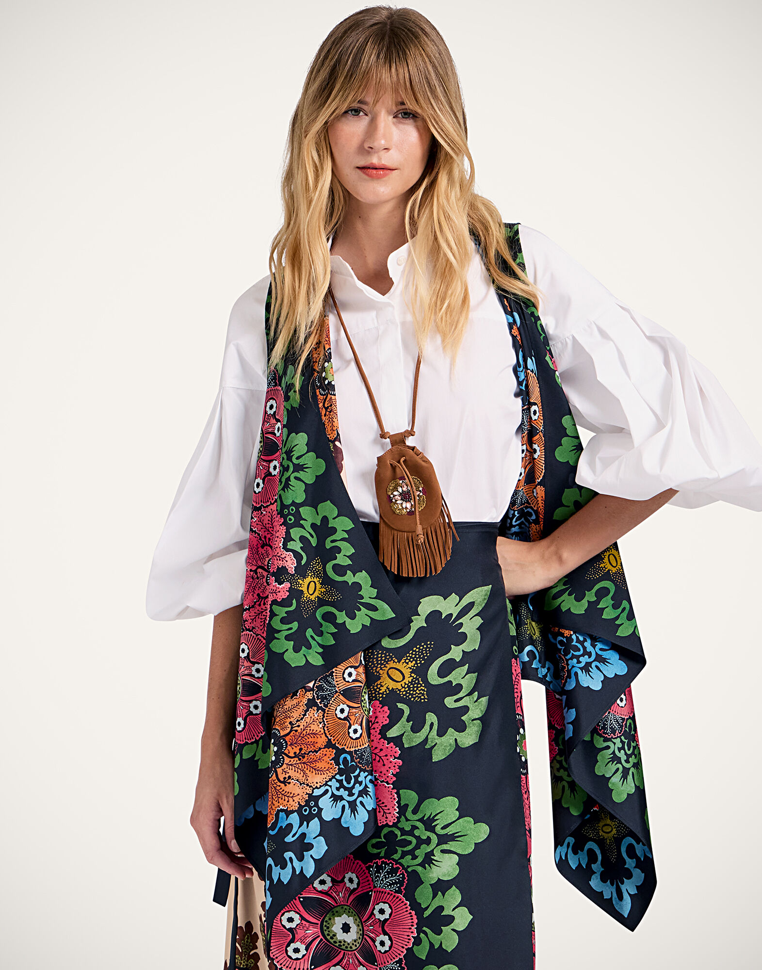 La DoubleJ Scarf Gilet Bounty Plac&eacute;e Red SCA0081SIL006BOU01RE01