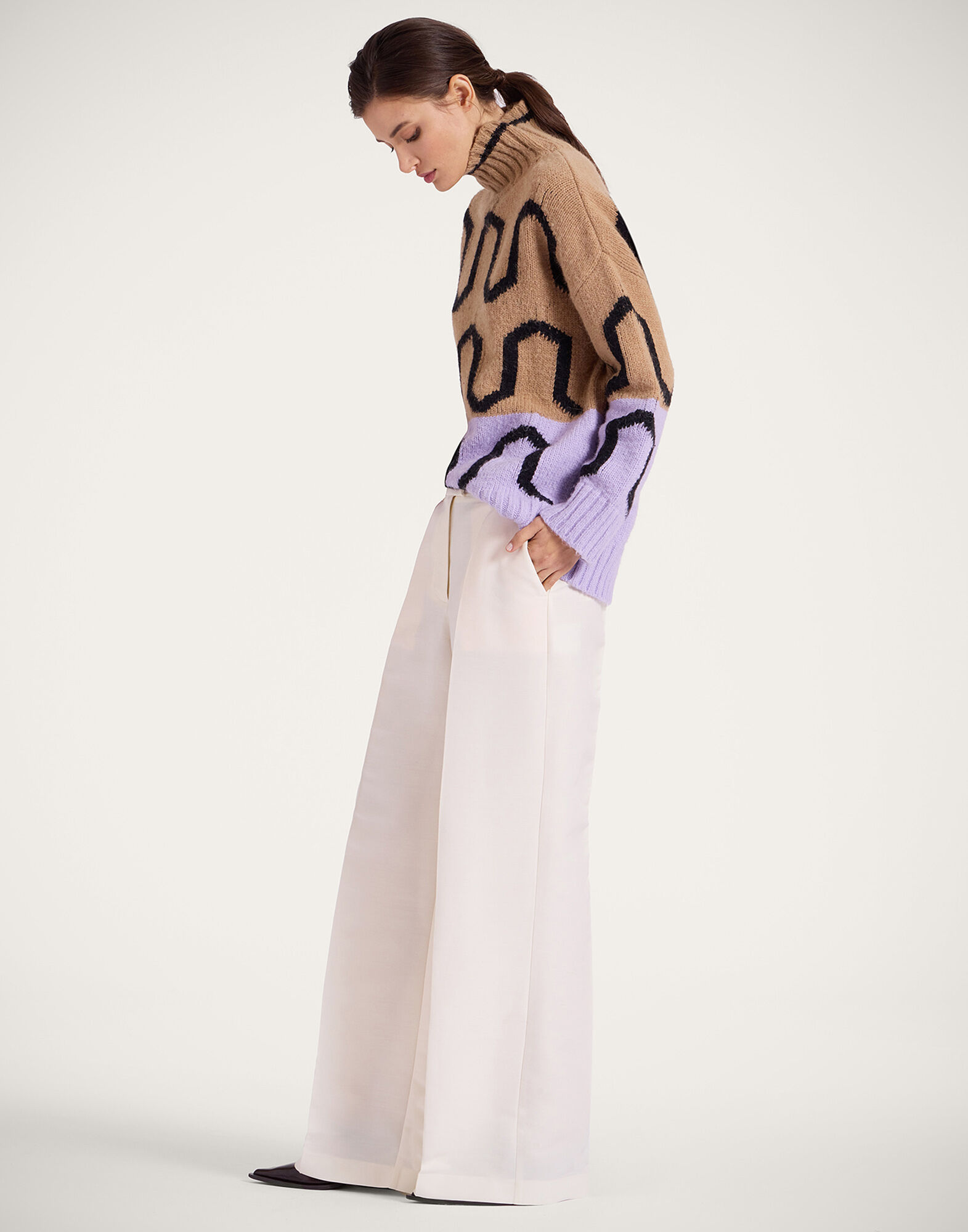 La DoubleJ Comber Turtleneck Camel & Lilac PUL0225KNI134VA310BR04