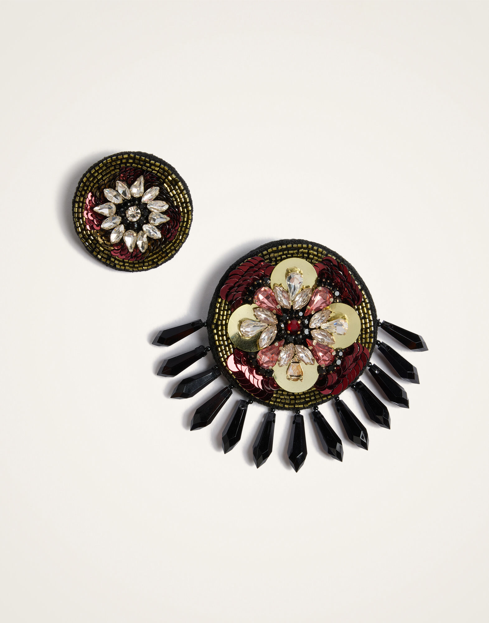 La DoubleJ Set Of 2 Pins Nucleus Red BCH0005EMB124NUC05RE01