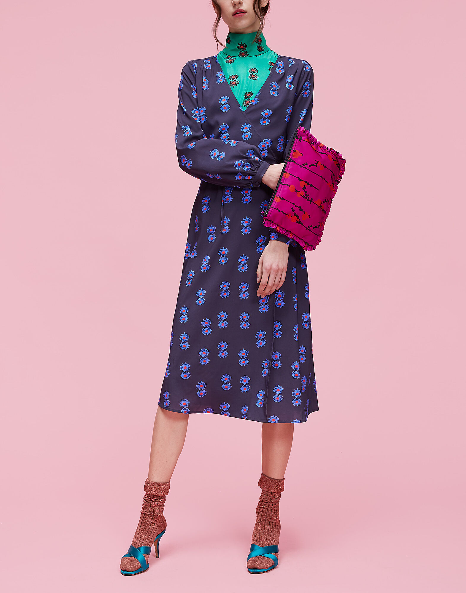 LaDoubleJ Hand Pochette Pussy Willow Viola BAG0002NYL001PUS0002