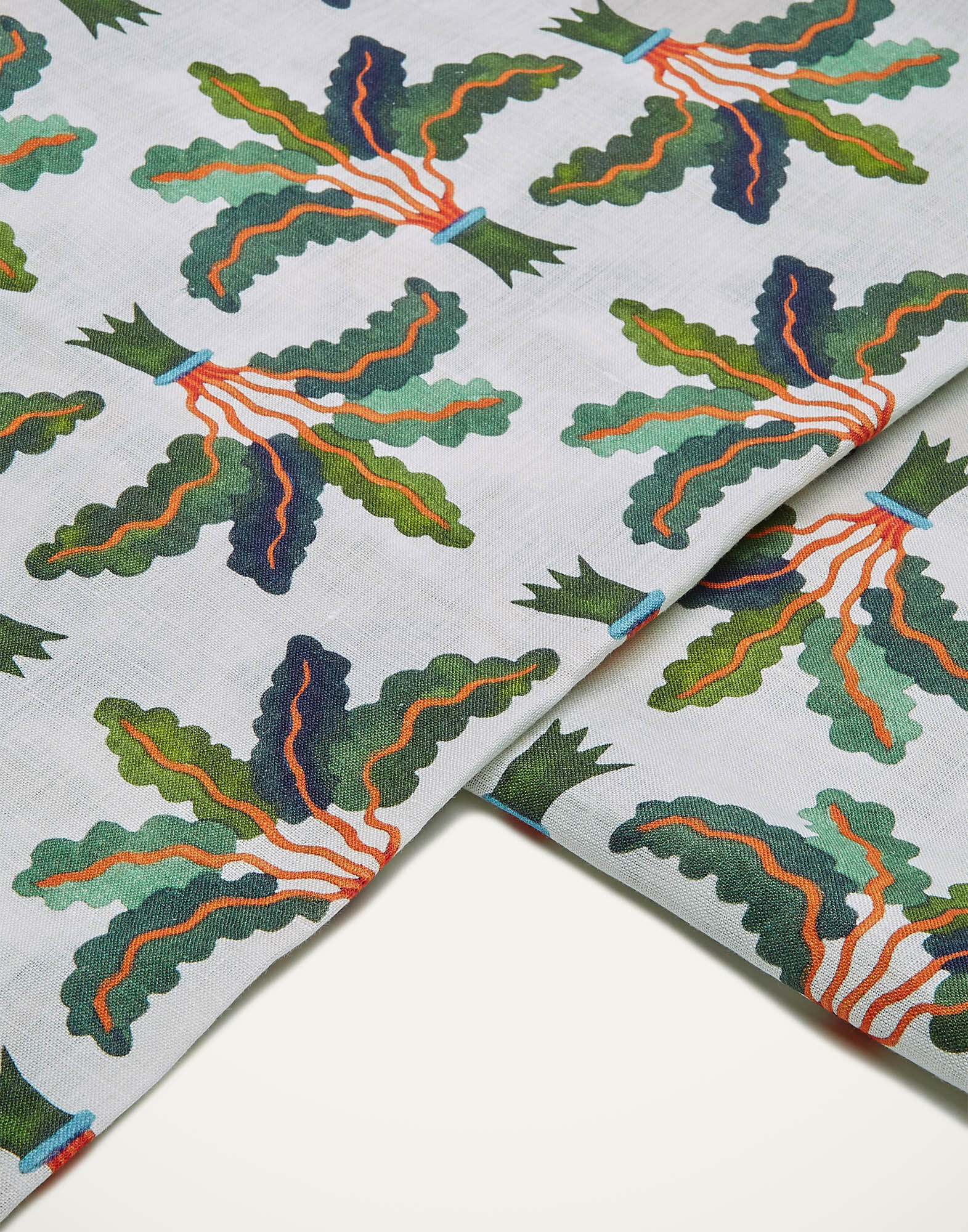 La DoubleJ Medium Tablecloth Linen Palms TBC0002LIN001HLE0022