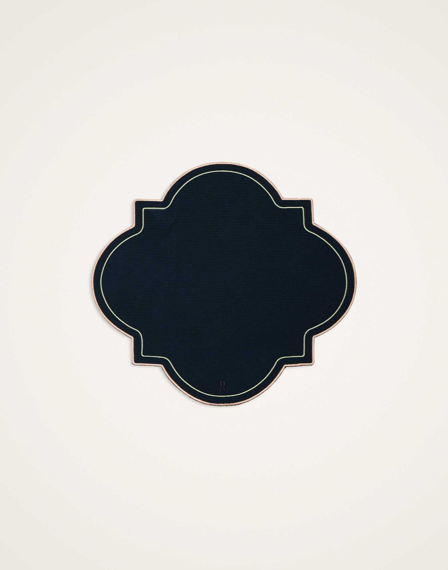 La DoubleJ Medallion Placemats Set Of 2 Solid Navy PMT0028ACR003SOLIDBU06