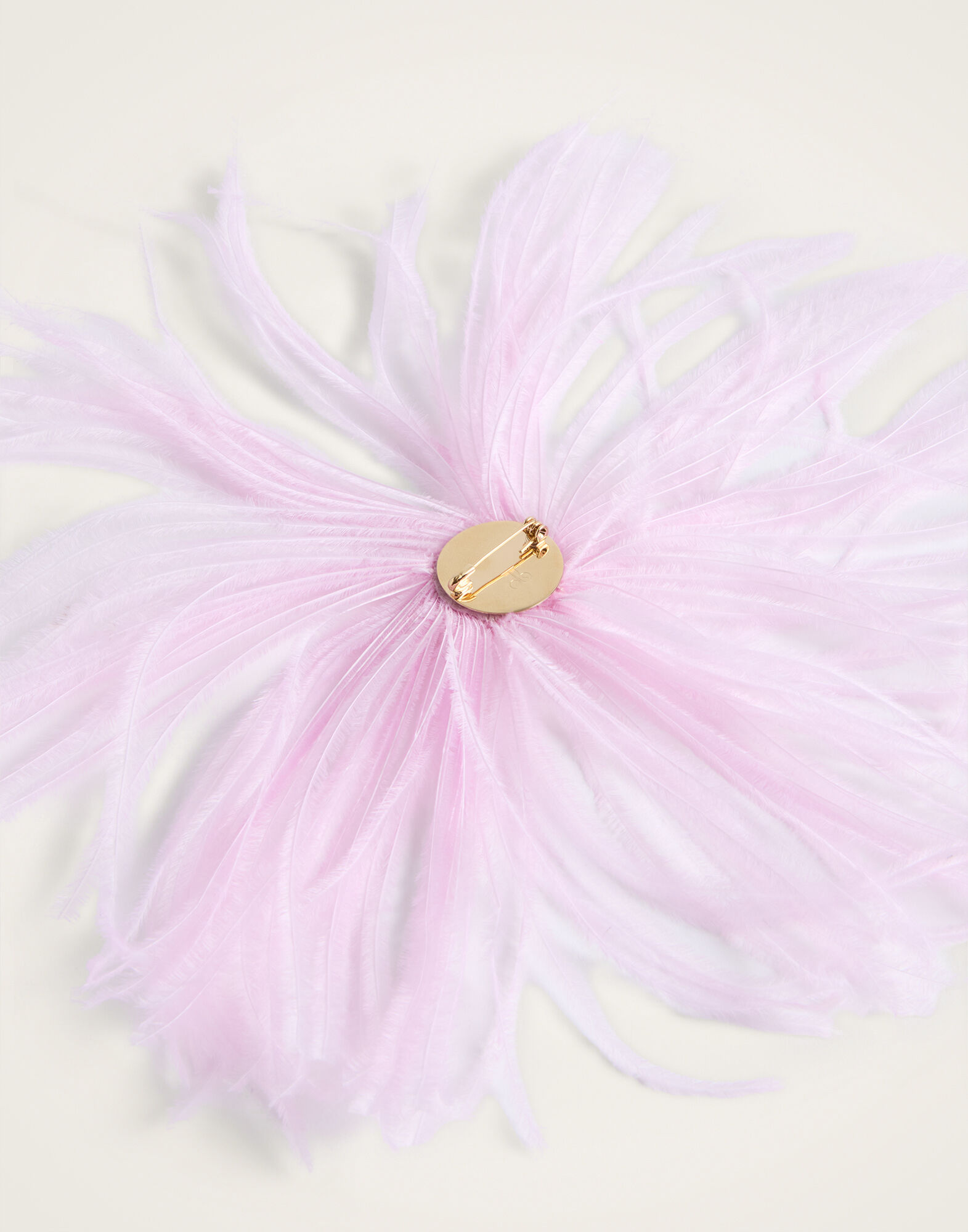La DoubleJ Feather Pin Ostrich Feathers BCH0008FEA005SOLIDPI01