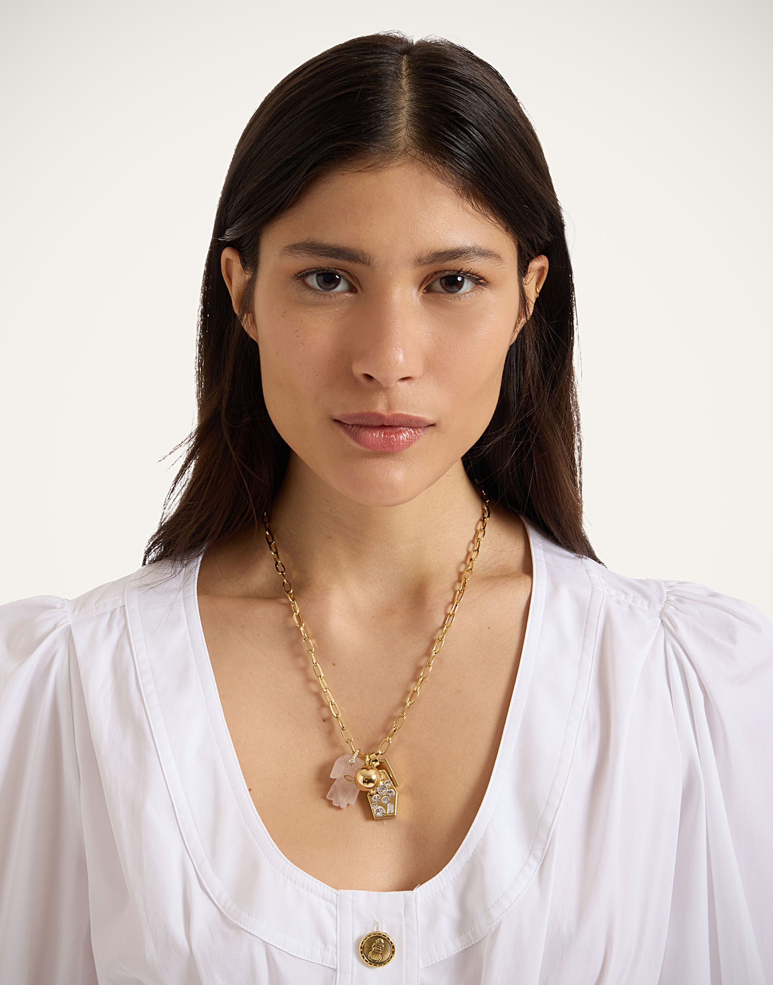 La DoubleJ Protection Charm Necklace 24k Gold Plate & Pink Quartz NEC0027BRA003STO02YE05