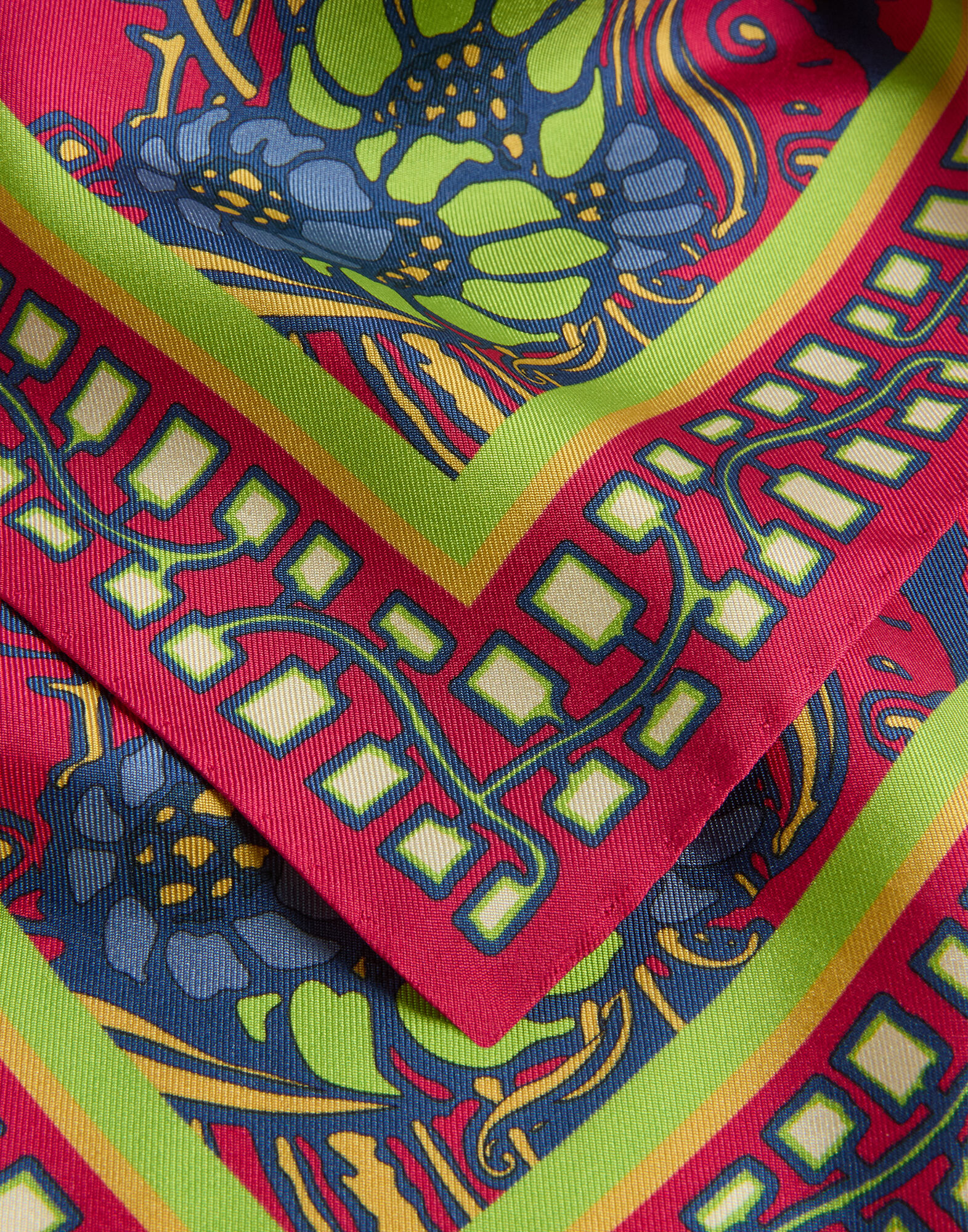 La DoubleJ Foulard 45 Lemuria Plac&eacute;e Pink SCA0065SIL006LEM02PI01