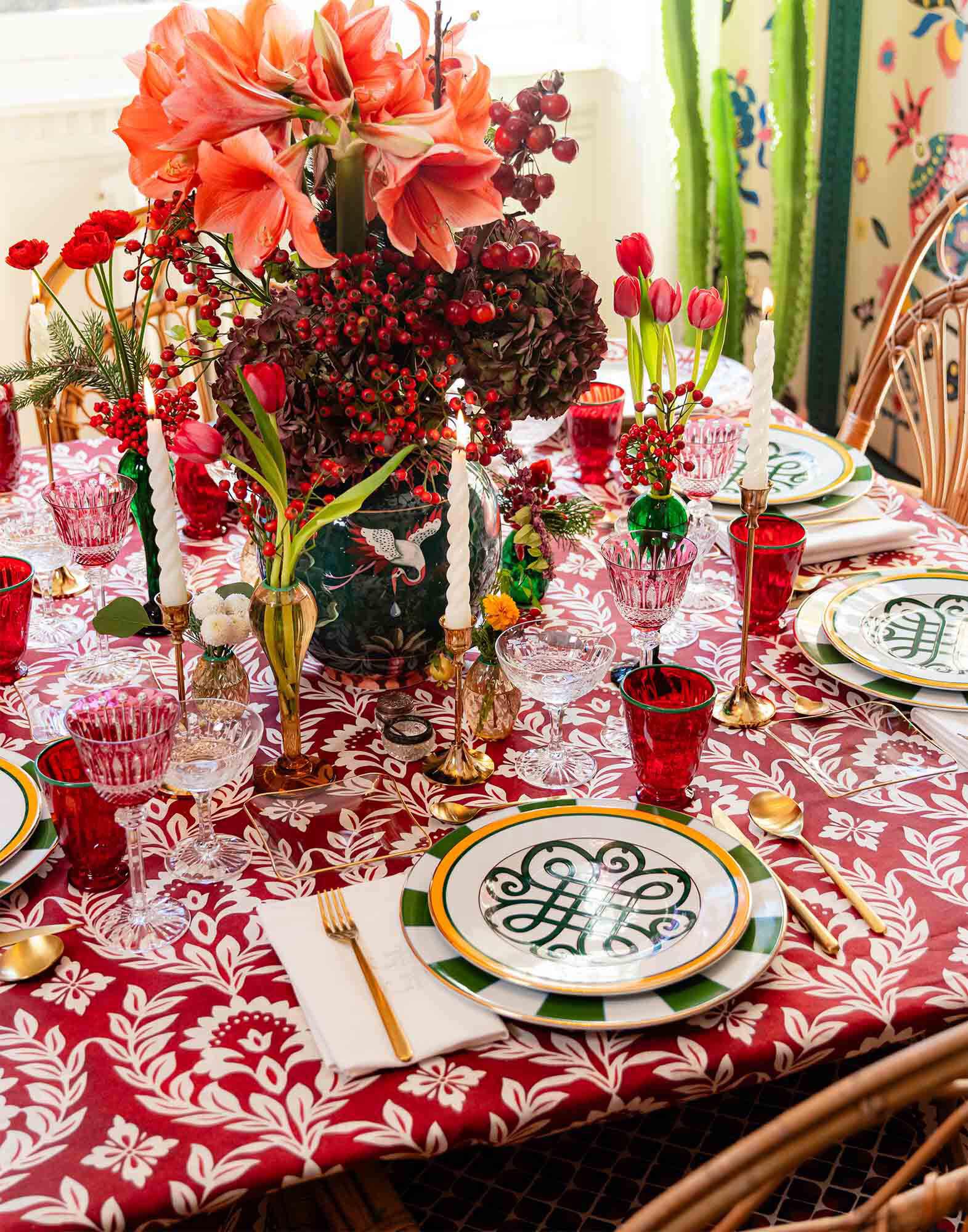 La DoubleJ Large Tablecloth Garland Bordeaux TBC0003LIN001GRL0012