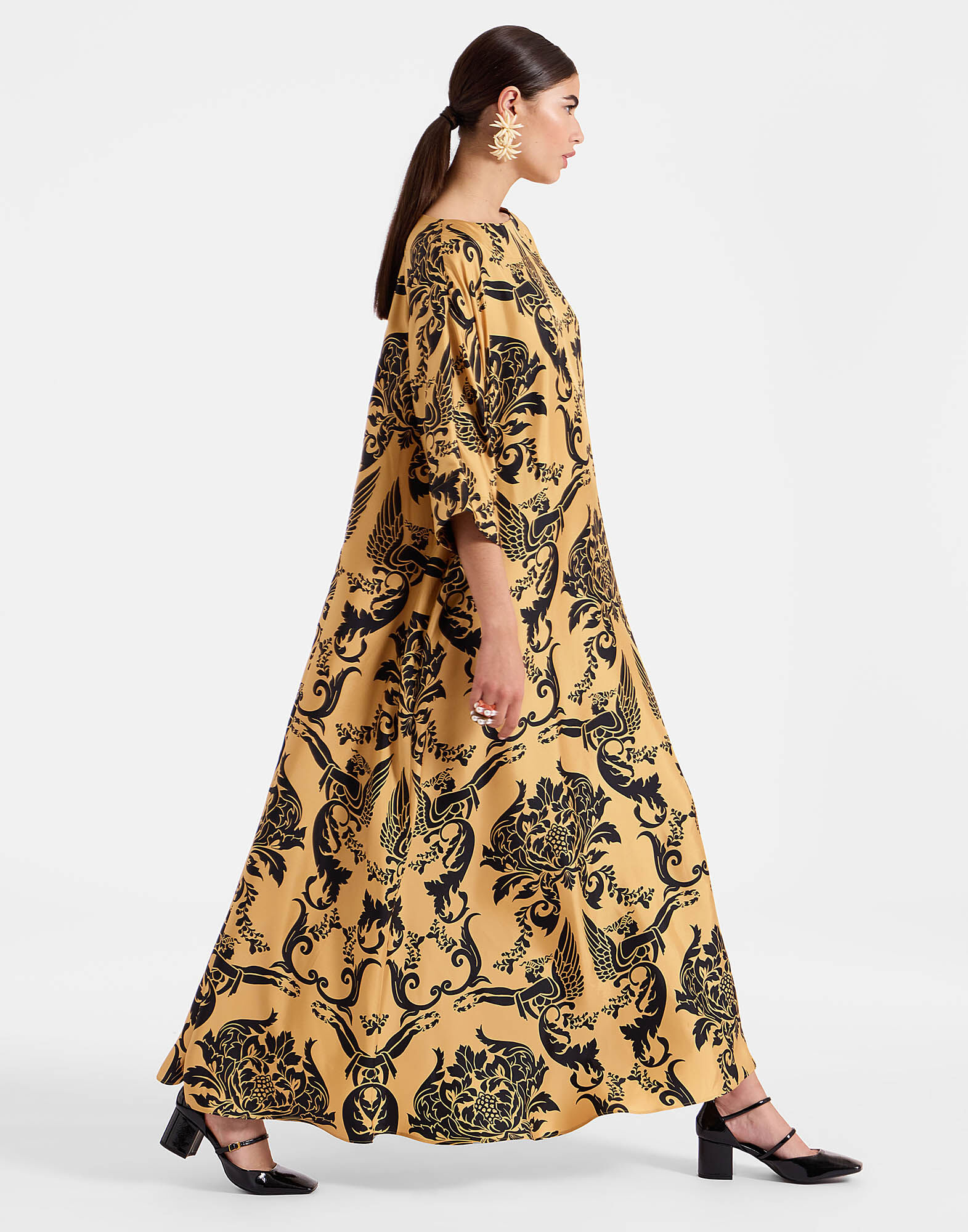 La DoubleJ Muumuu Dress Round Neck Cherubs Gold DRE0370SIL001CRB01YE05