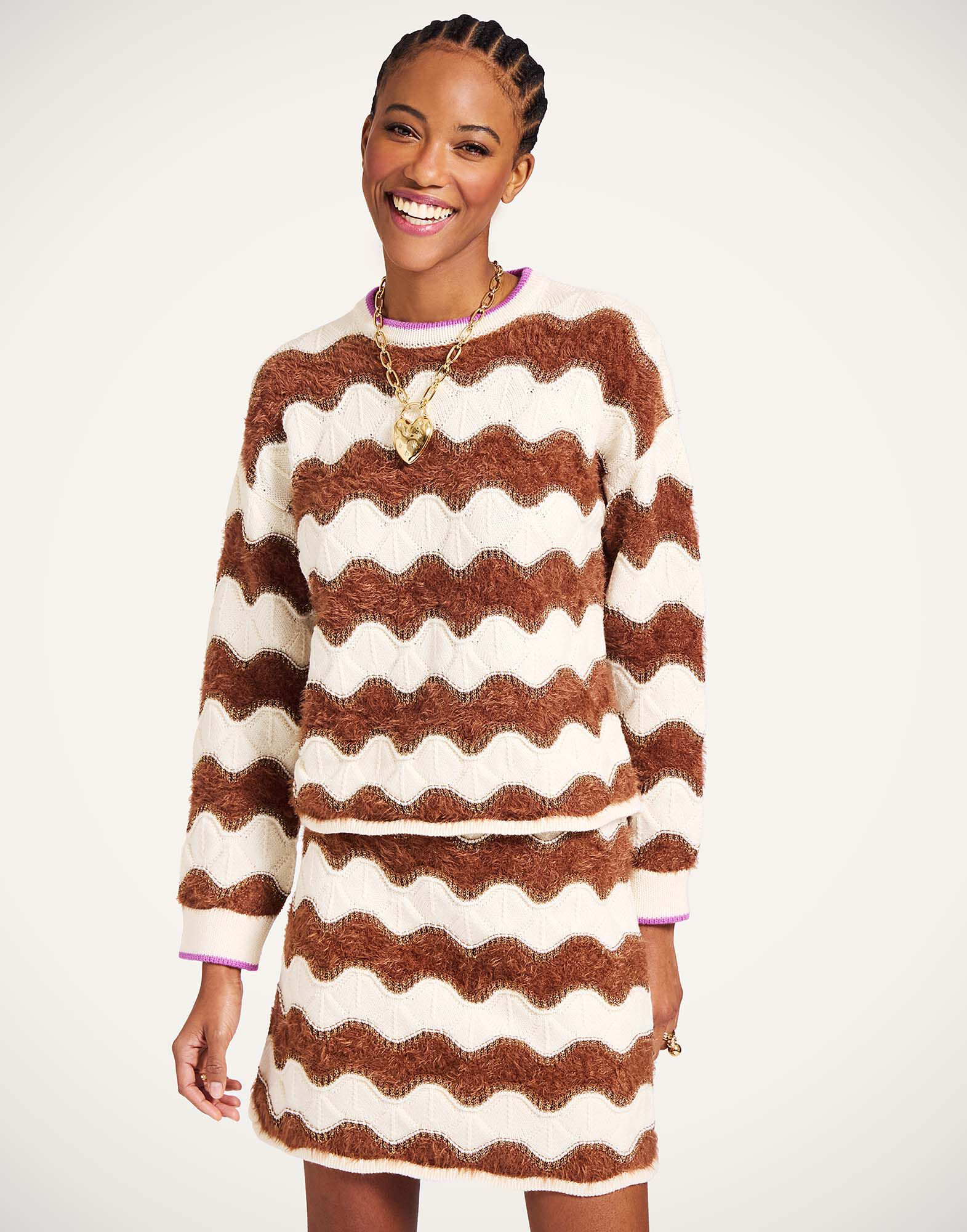 La DoubleJ Hang Ten Sweater Color Block White & Brown PUL0330KNI183VA428WH01