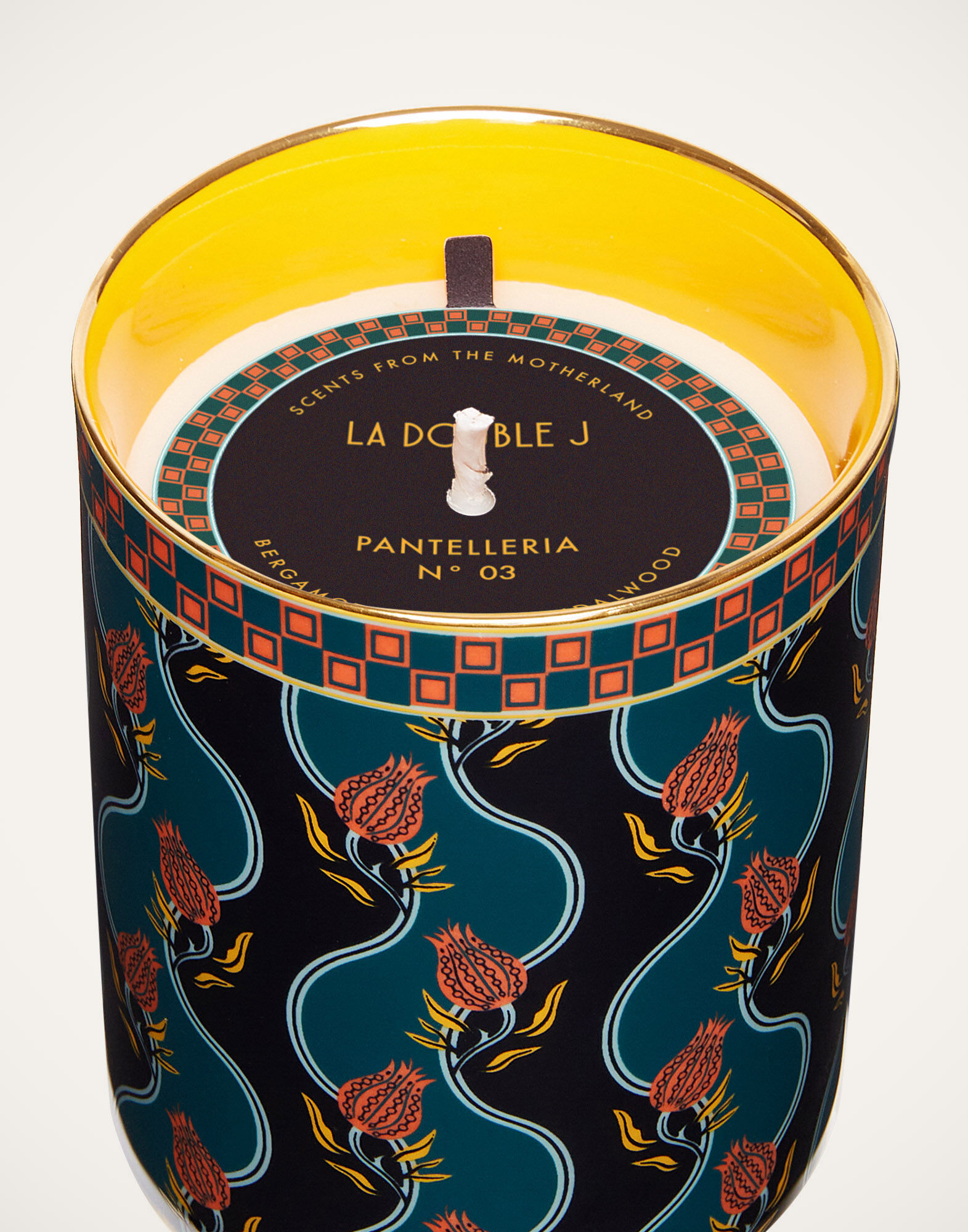 La DoubleJ Candle Pantelleria CAN0008CER002PNT0001
