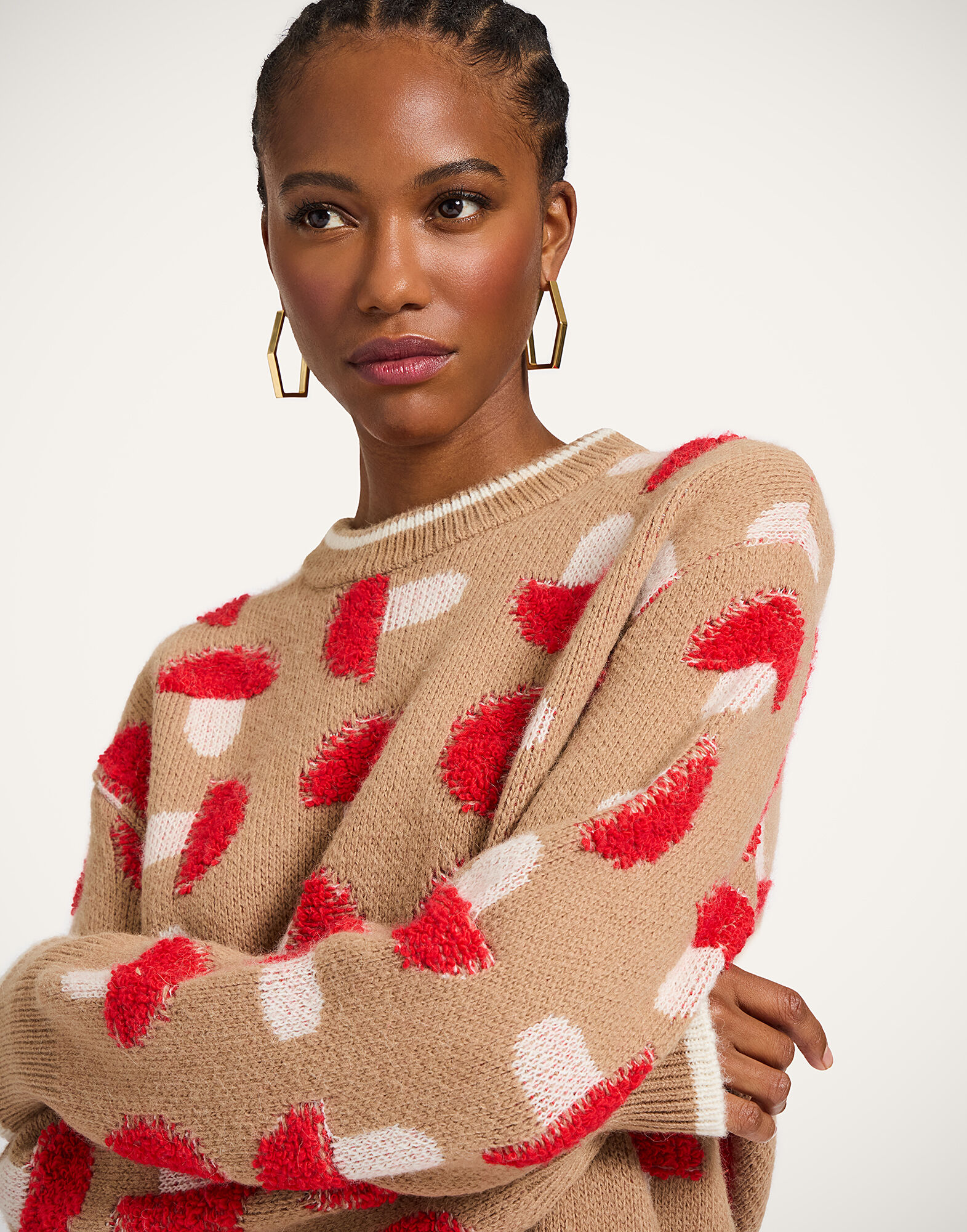 La DoubleJ Fun-Guy Sweater Camel & Red PUL0343KNI193VA449BR04