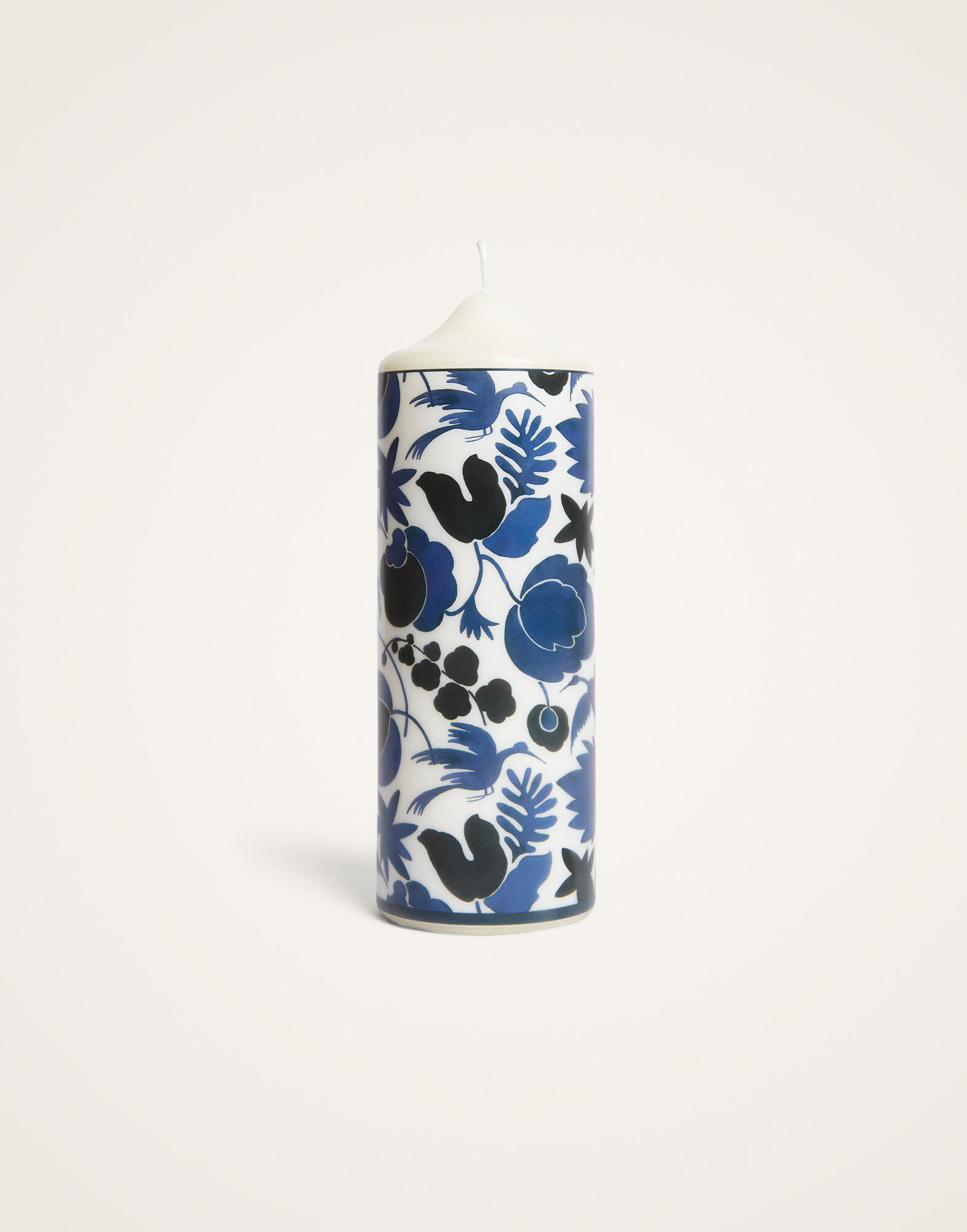 La DoubleJ Printed Pillar Candle Wildbird Blue CAN0011WAX001BIR01BU03