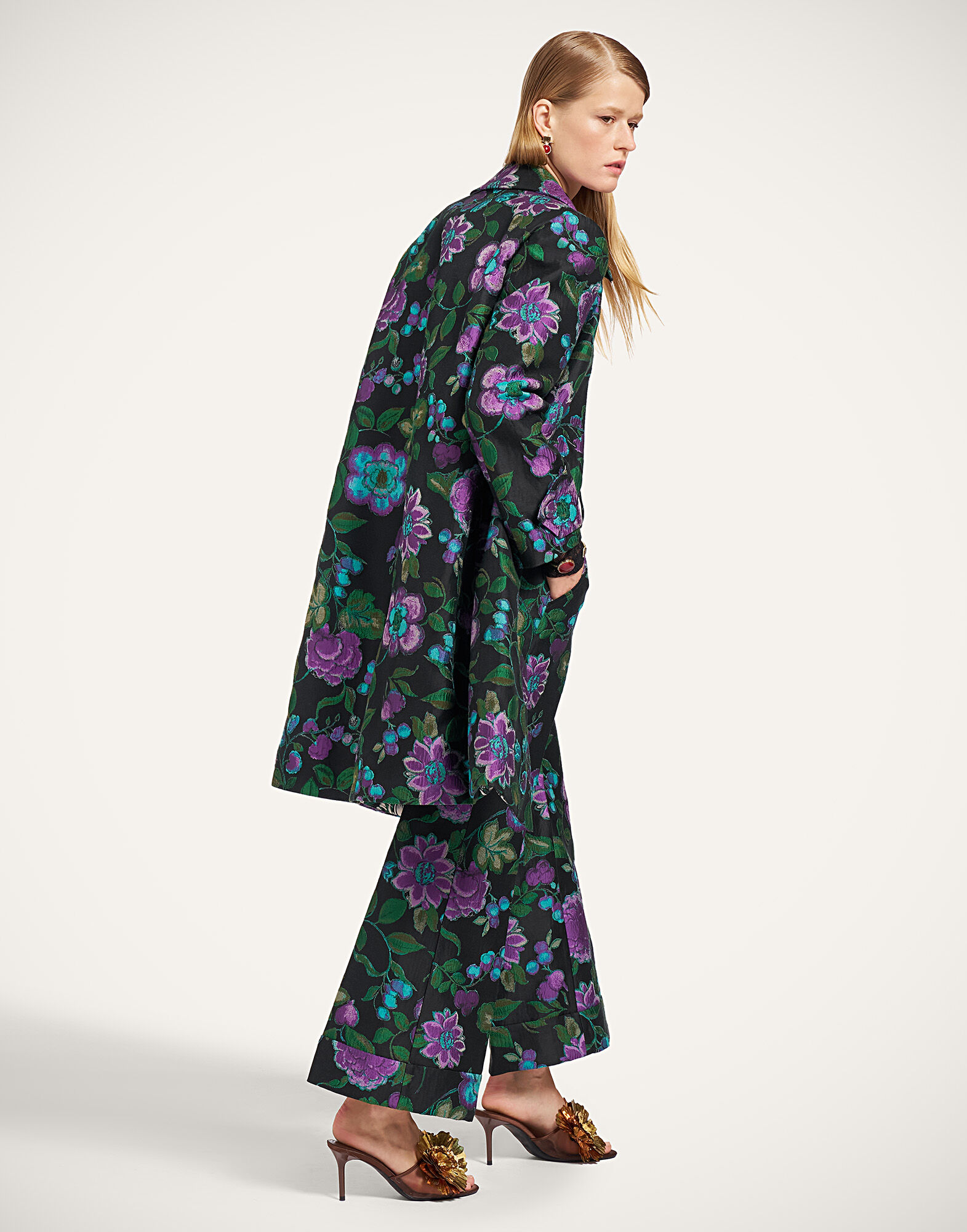 La DoubleJ Precious Coat Botanical Black JAC0122JCQ144BOT01BL01