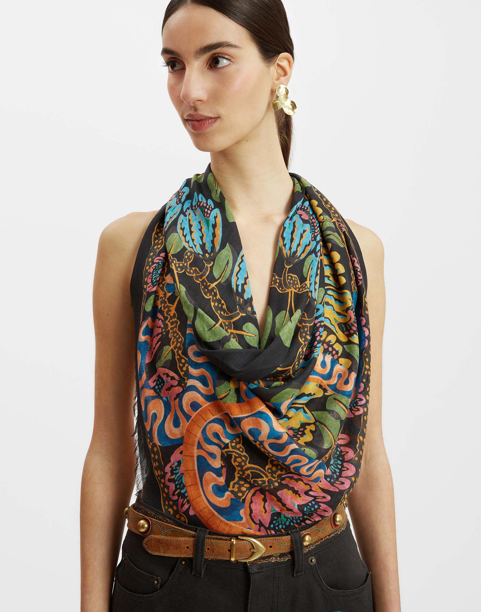 La DoubleJ Foulard 120 Eve Black SCA0049WOL017EEC01BL01