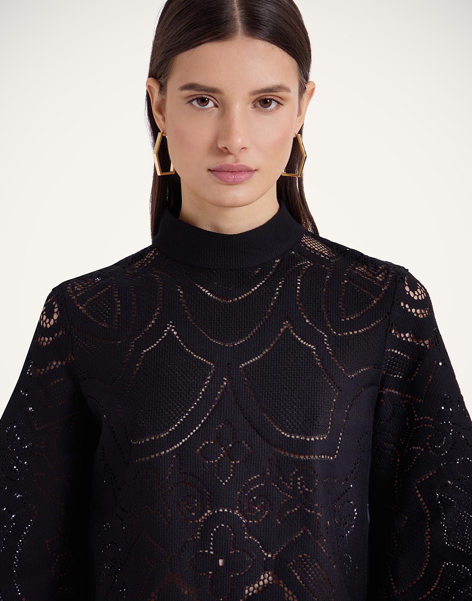 La DoubleJ Lacey Make An Exit Top Solid Black TOP0108EMB064SOLIDBL01