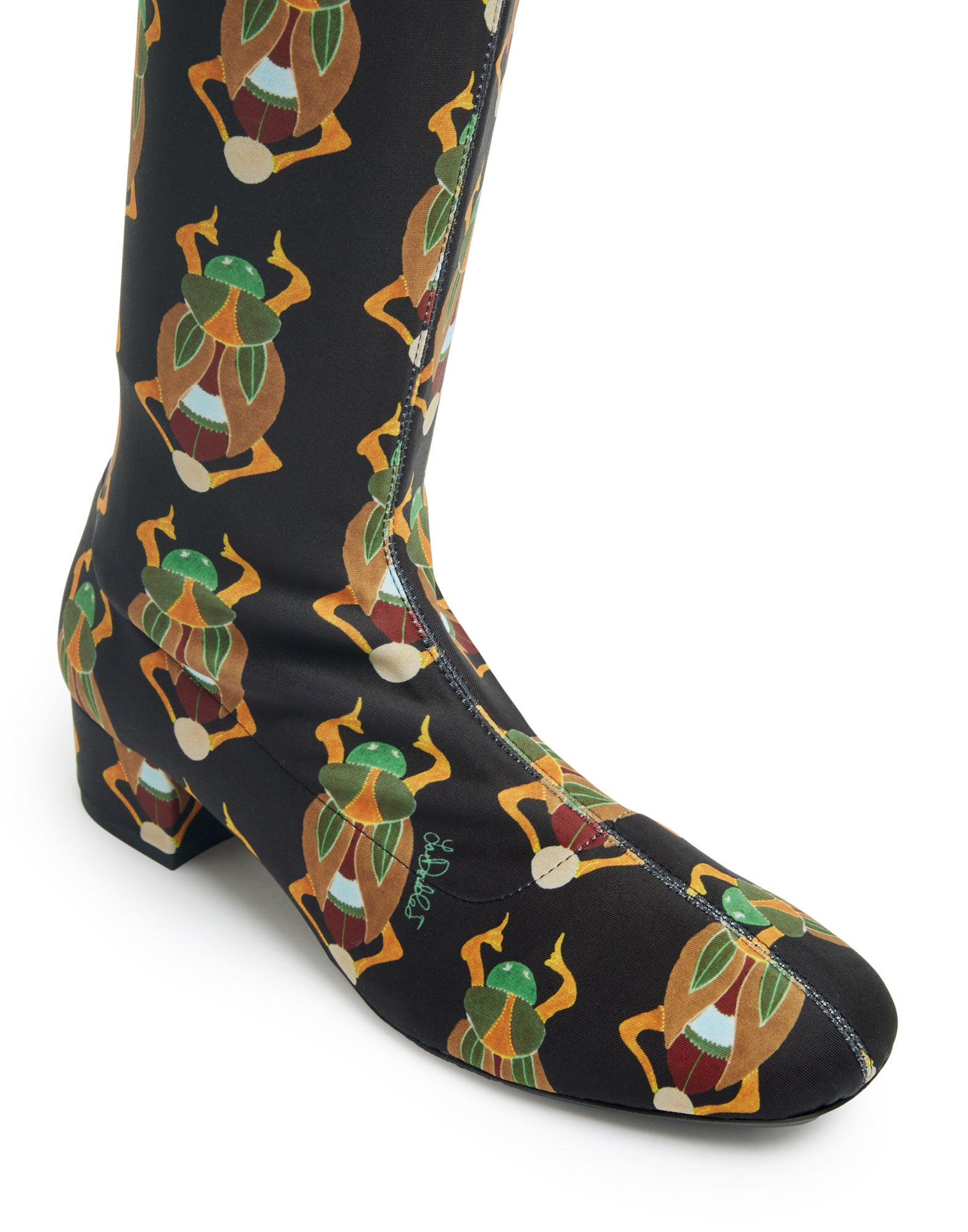 La DoubleJ Edie High Boots Scarab Black SHO0089LYC005SCA01BL01