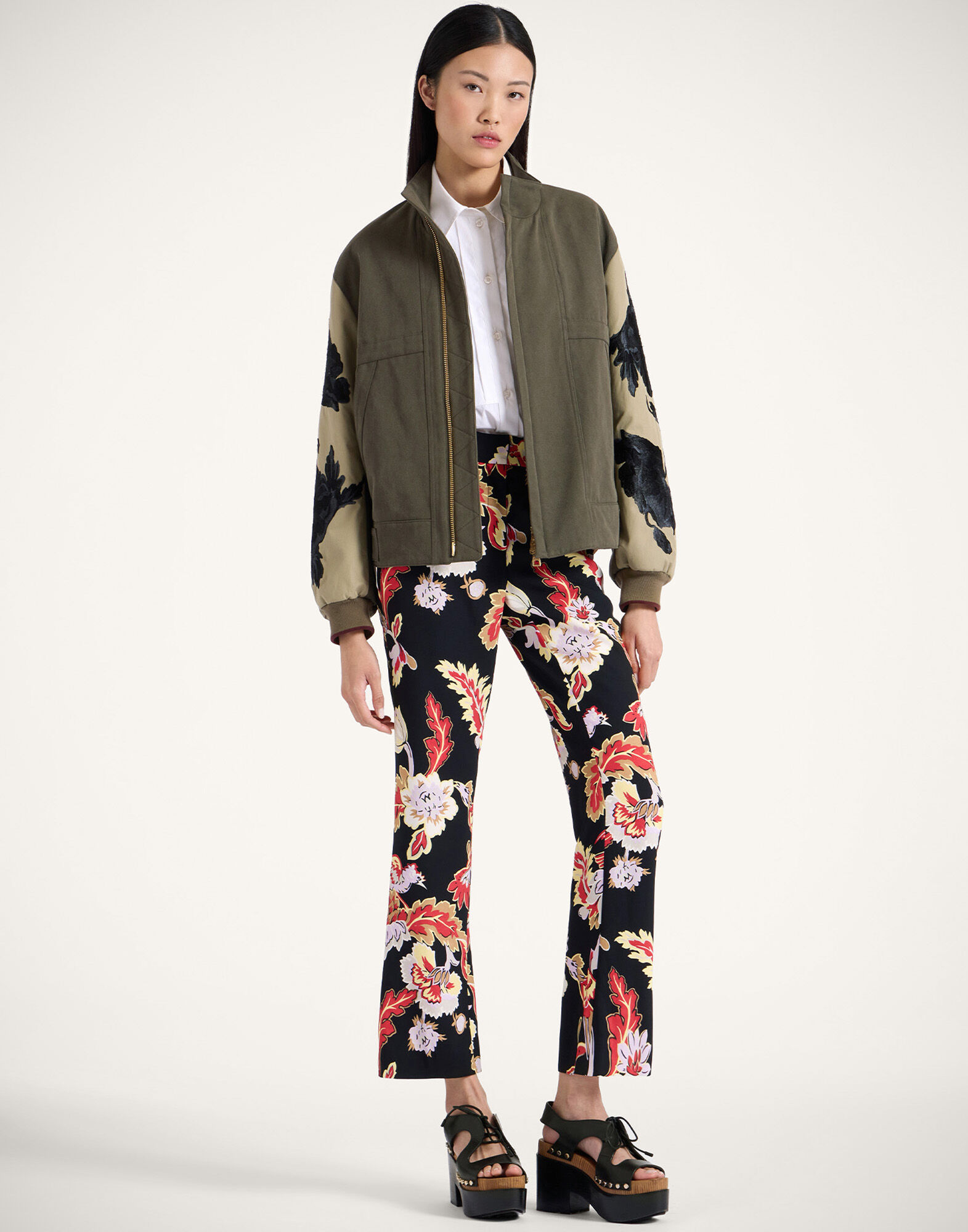 La DoubleJ 24/7 Pants Lark Black TRO0069SAB001LAR01BL01